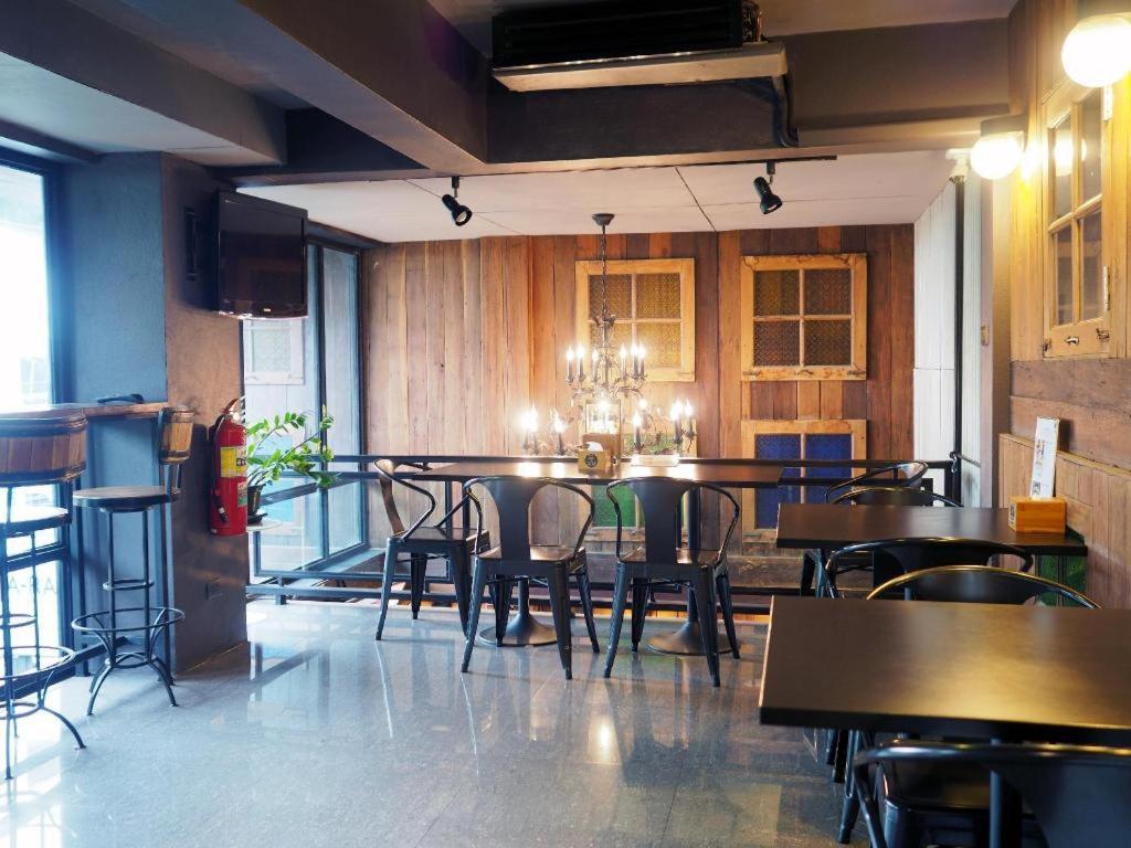 The Arak Bed Bar And Hostel Čiang Mai Exteriér fotografie
