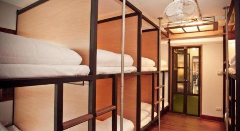 The Arak Bed Bar And Hostel Čiang Mai Exteriér fotografie